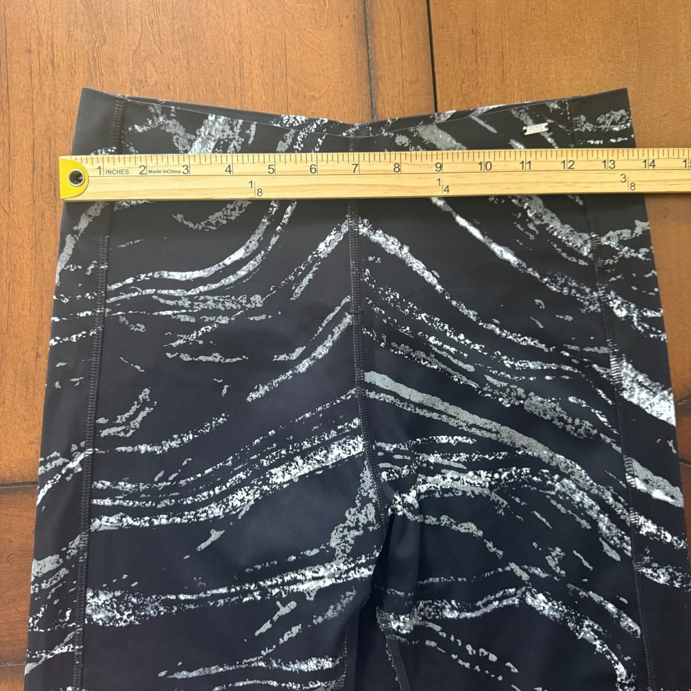 PINK Victoria's Secret Active Leggings Black Silver Metallic Marble Print Medium - Picture 6 of 8